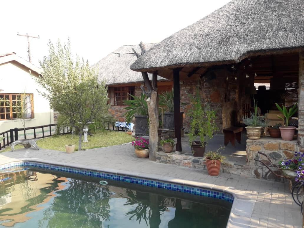 A New Earth Guest Lodge Francistown Kültér fotó